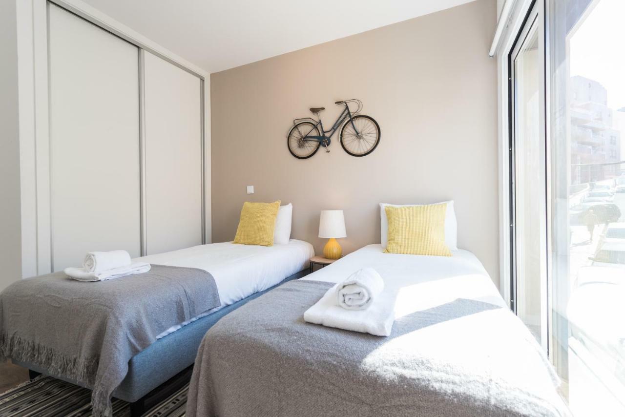 Alfama Lounge Three-Bedroom Apartment W/ River View And Parking - By Lu Holidays Лиссабон Экстерьер фото