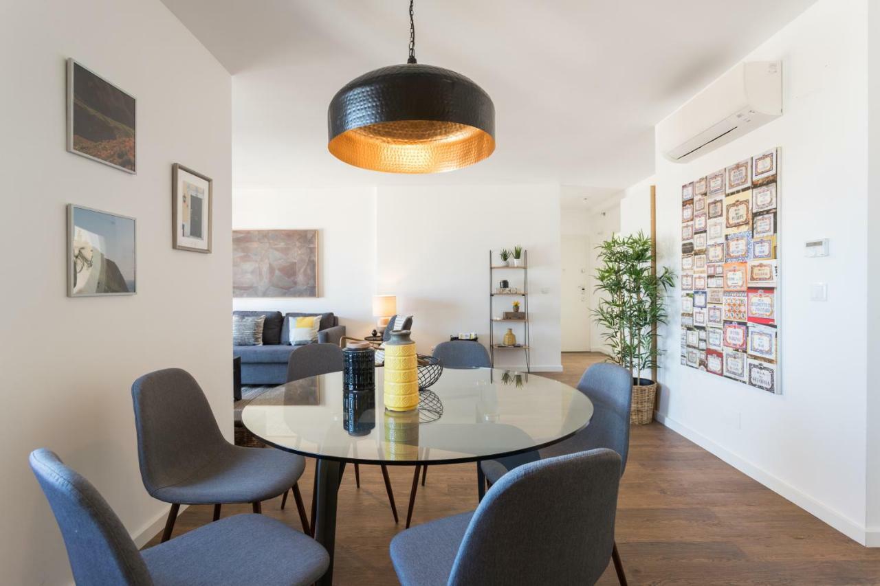 Alfama Lounge Three-Bedroom Apartment W/ River View And Parking - By Lu Holidays Лиссабон Экстерьер фото