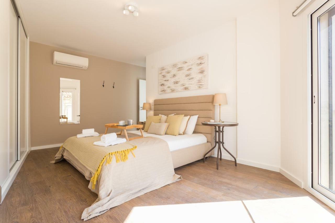 Alfama Lounge Three-Bedroom Apartment W/ River View And Parking - By Lu Holidays Лиссабон Экстерьер фото